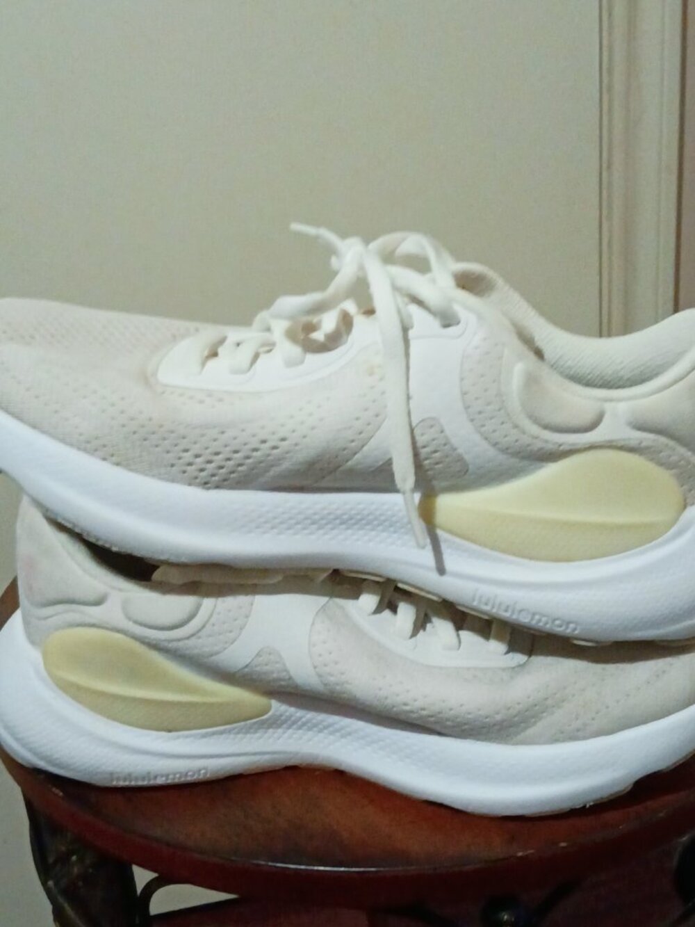 Lululemon Shoes Womens Size 8.5 White Beyondfeel Run Running Athletic Sneakers - Picture 14 of 16